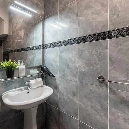 Guestready - Sunny Family With Private Terrace * بورتو