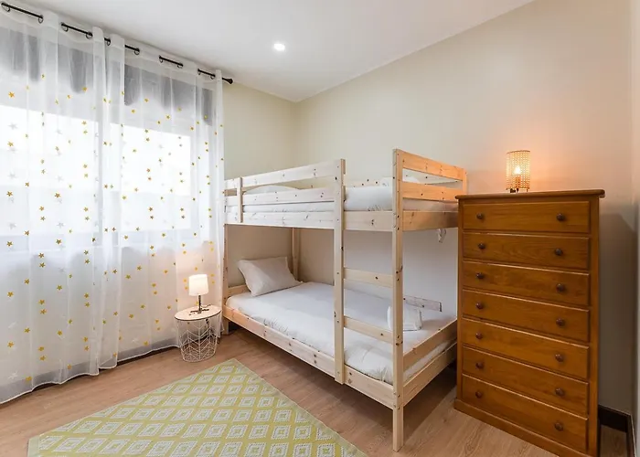 شقة Guestready - Sunny Family With Private Terrace