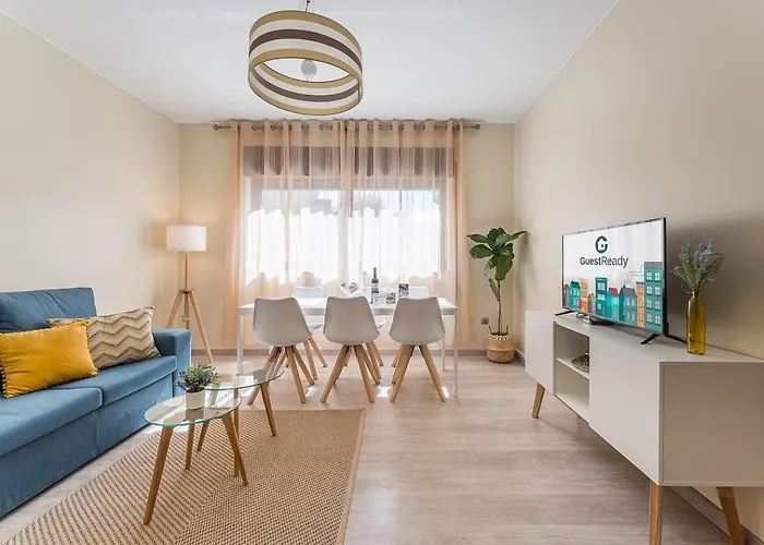 Guestready - Sunny Family With Private Terrace Lägenhet *