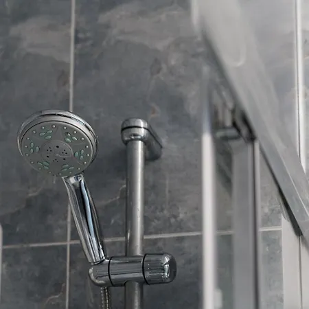 Guestready - Sunny Family With Private Terrace Daire